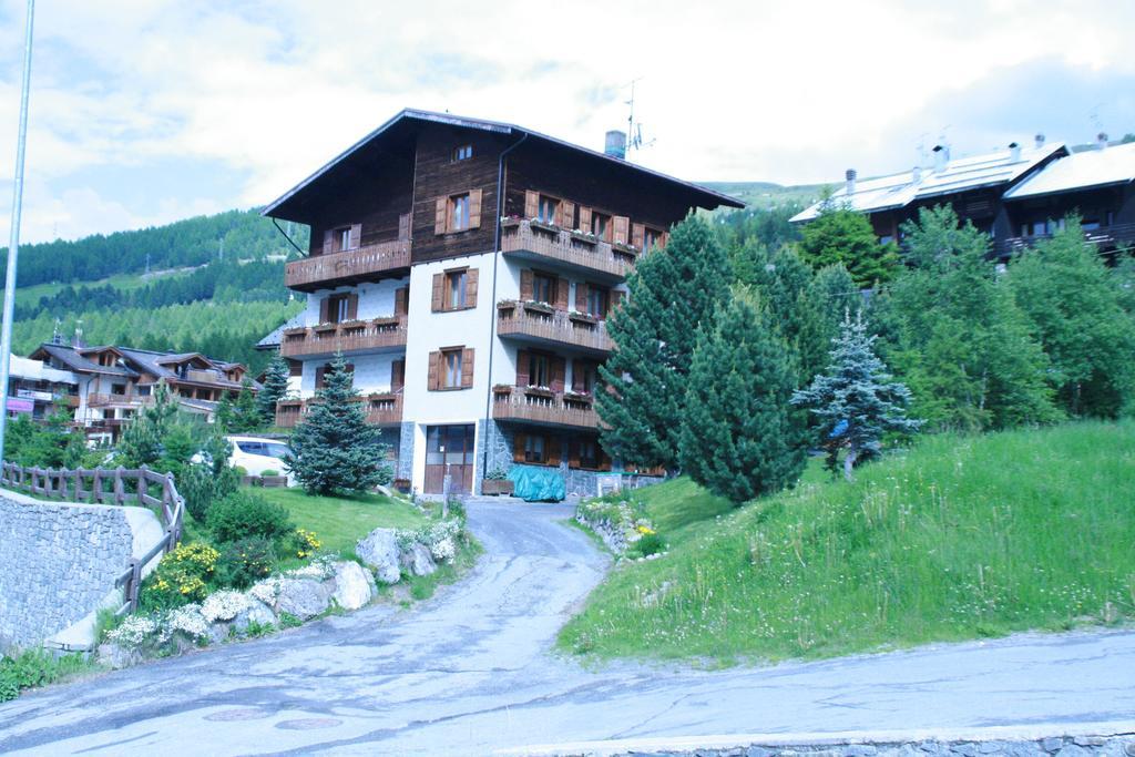 Appartamenti Fabrizio Livigno Exterior foto